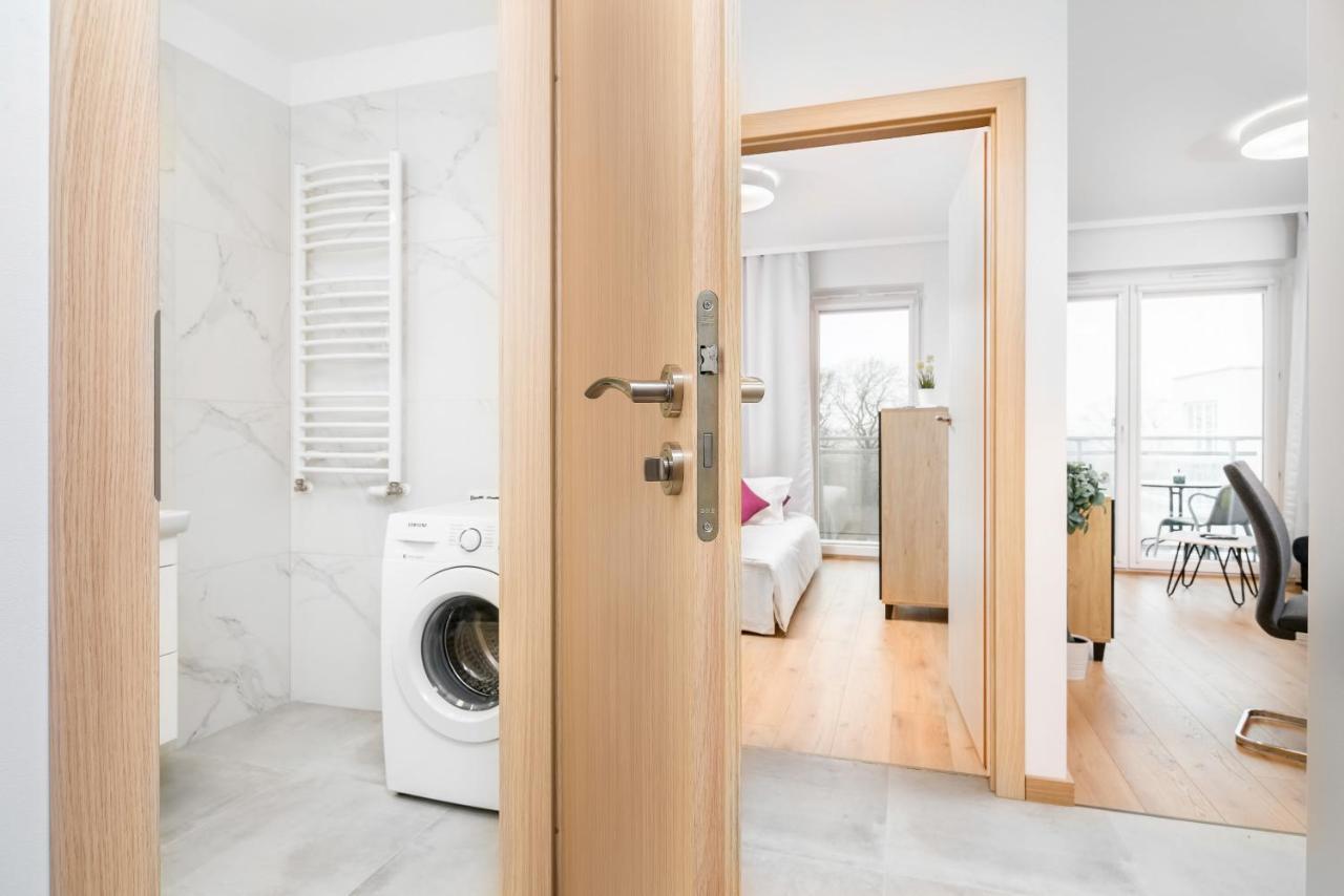 Rose By Renters Apartment