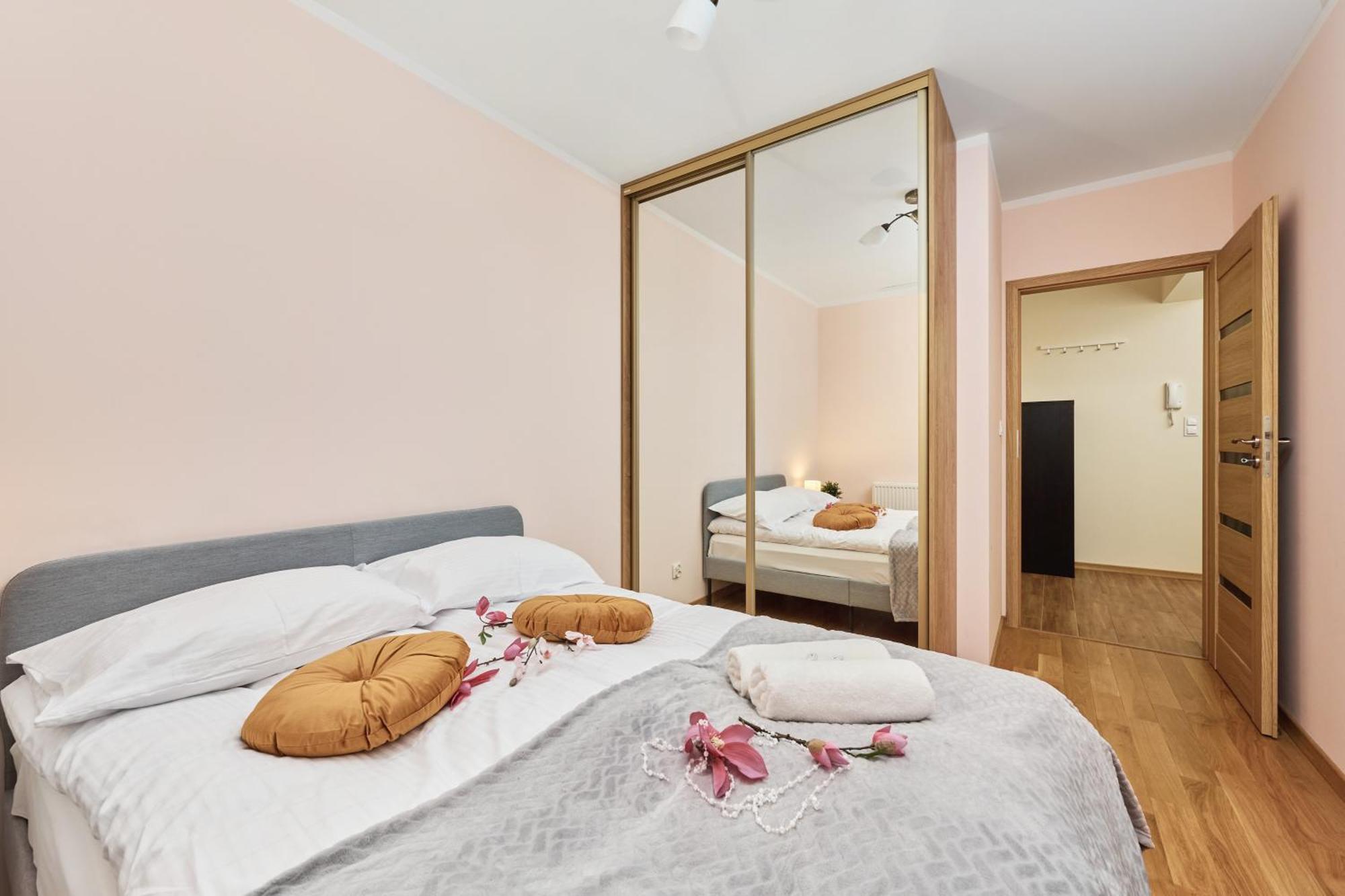 Rose By Renters *